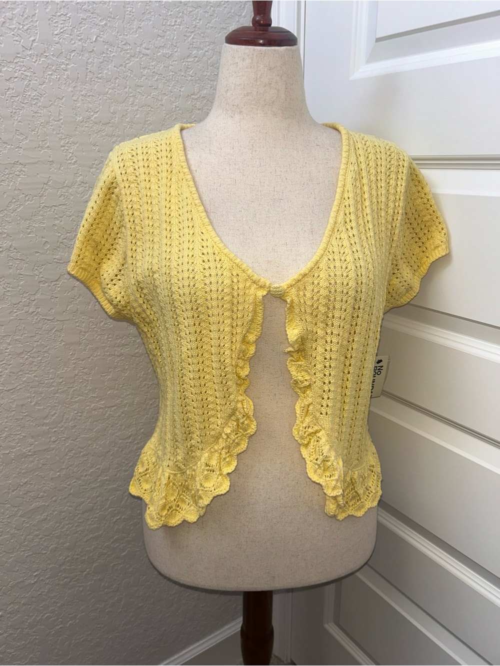 New, No Boundaries V-Neck Pointelle One Button Short Sleeve Cardigan Sweater